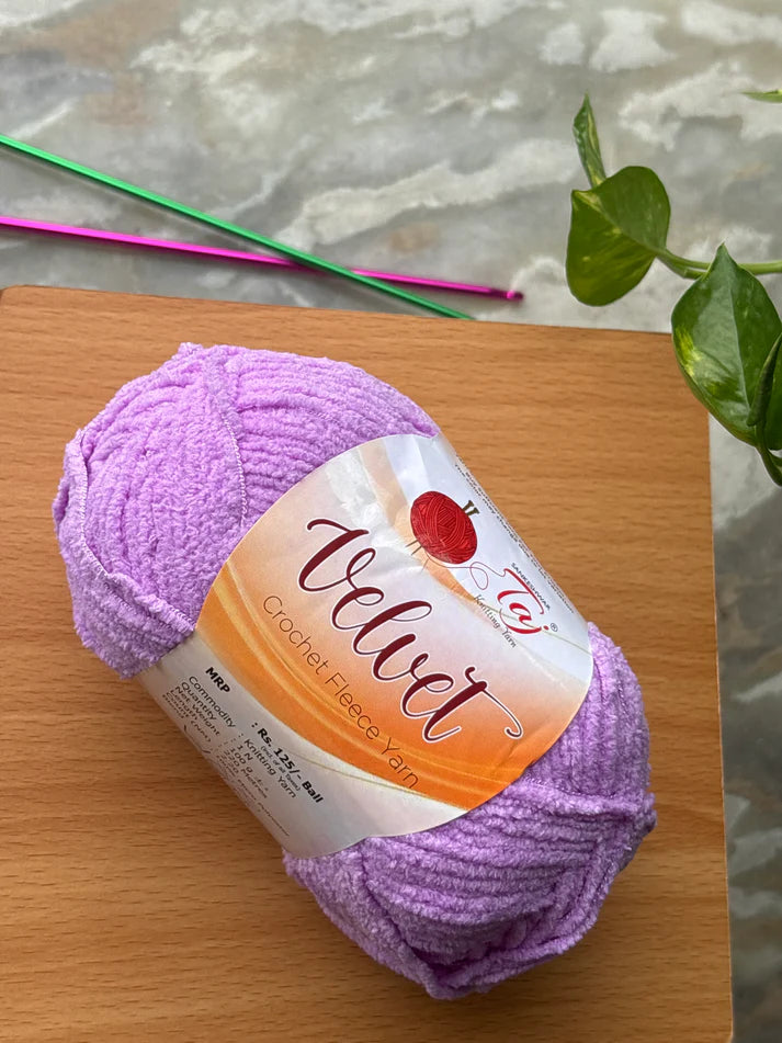 Thin Velvet Yarn - Taj Shade 13