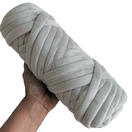 Jumbo Finger Knitting Yarn 15mm- 33 Lite grey