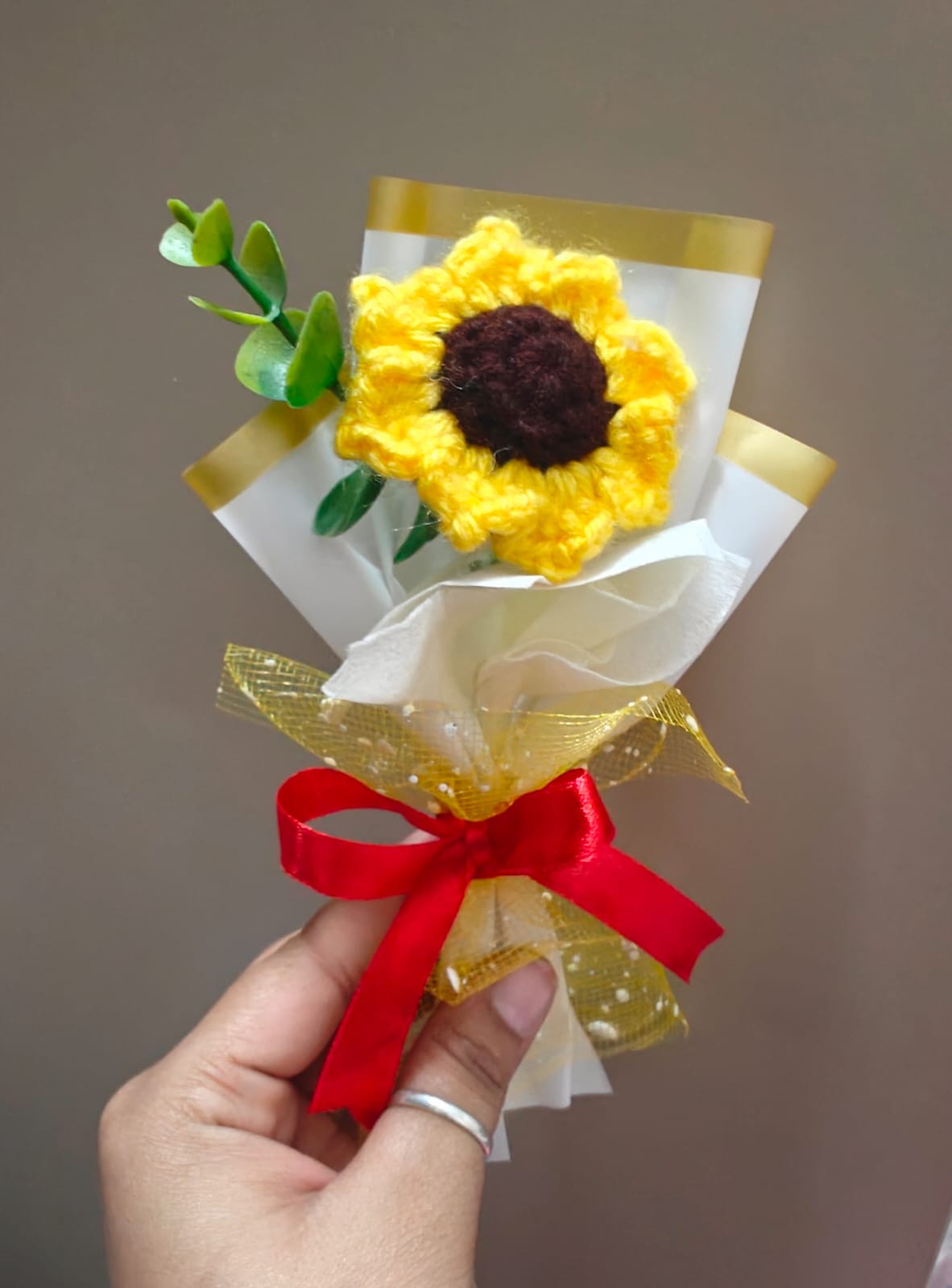 Mini sunflower bouquet ( eucalyptus )